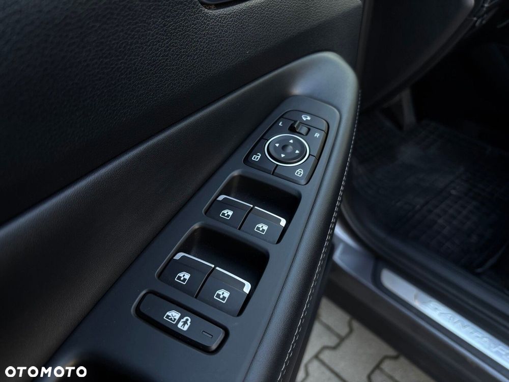 Hyundai Santa Fe 1.6 T-GDI HEV Executive - 10