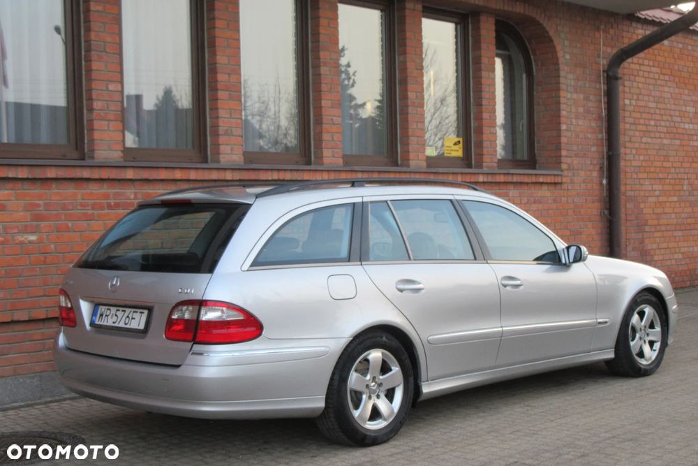 Mercedes-Benz Klasa E - 9