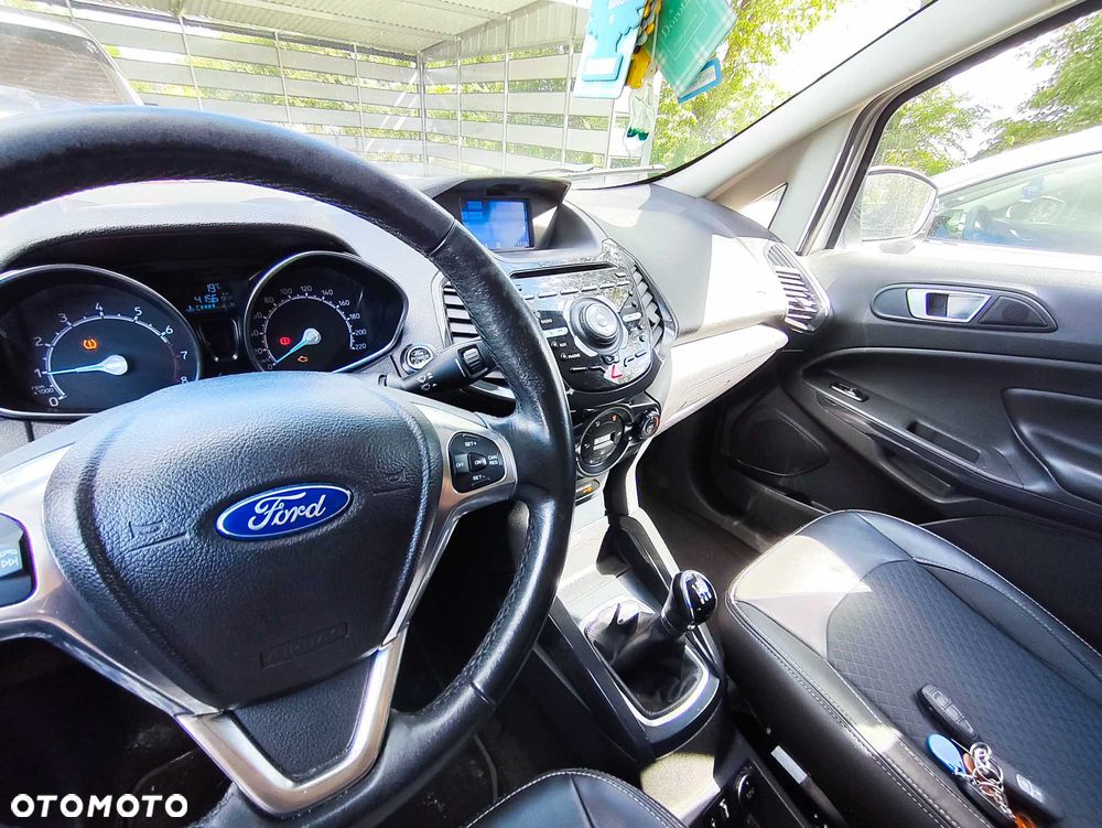 Ford EcoSport - 6