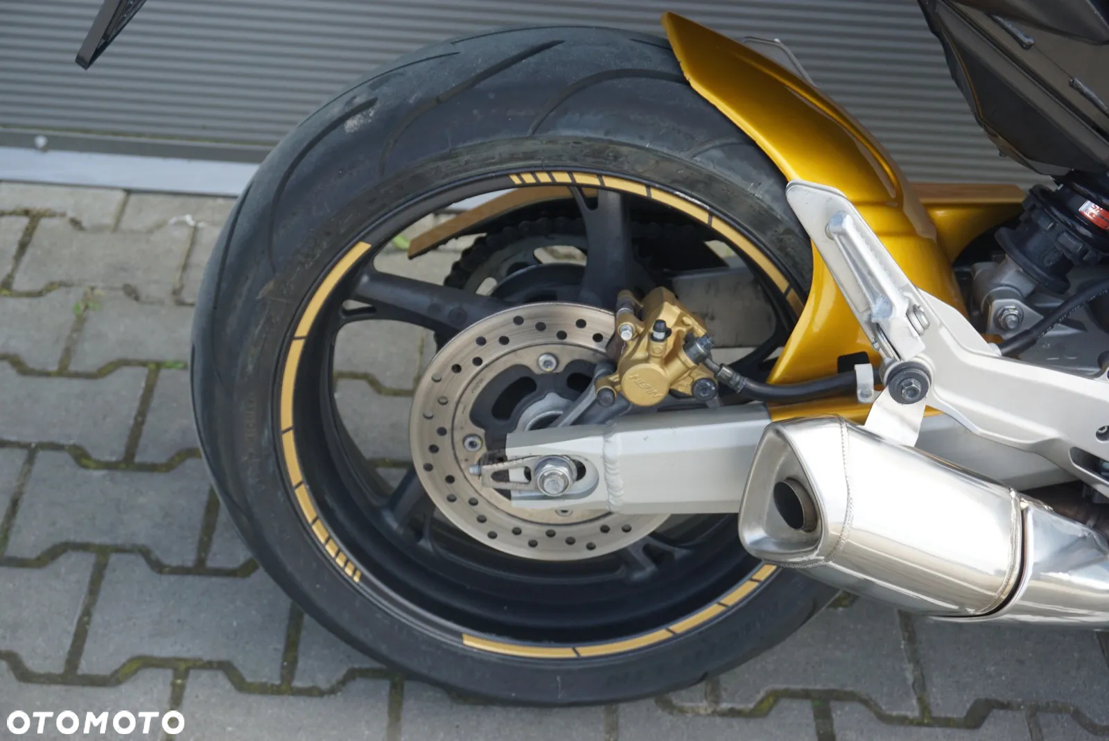 Honda Hornet - 4
