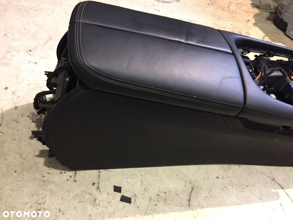 TYLNA KANAPA OPARCIE BMW 7 G11 G12 NAPPA SCHWARZ - 13