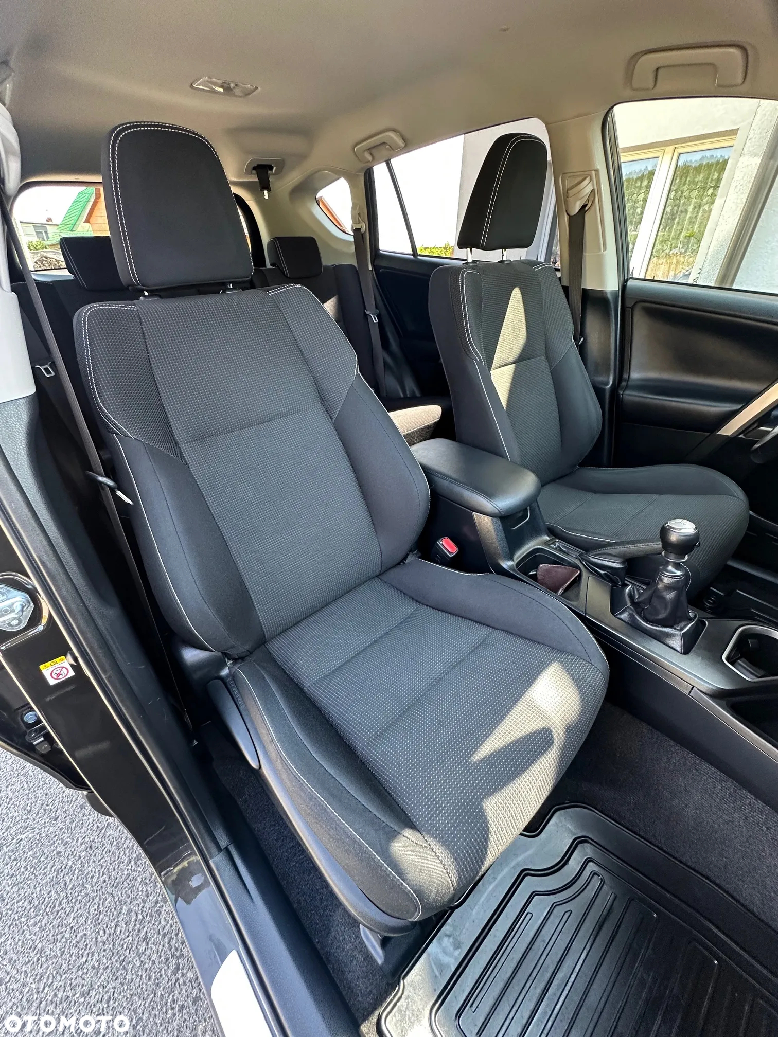 Toyota RAV4 2.0 4x4 Start&Stop Executive - 37