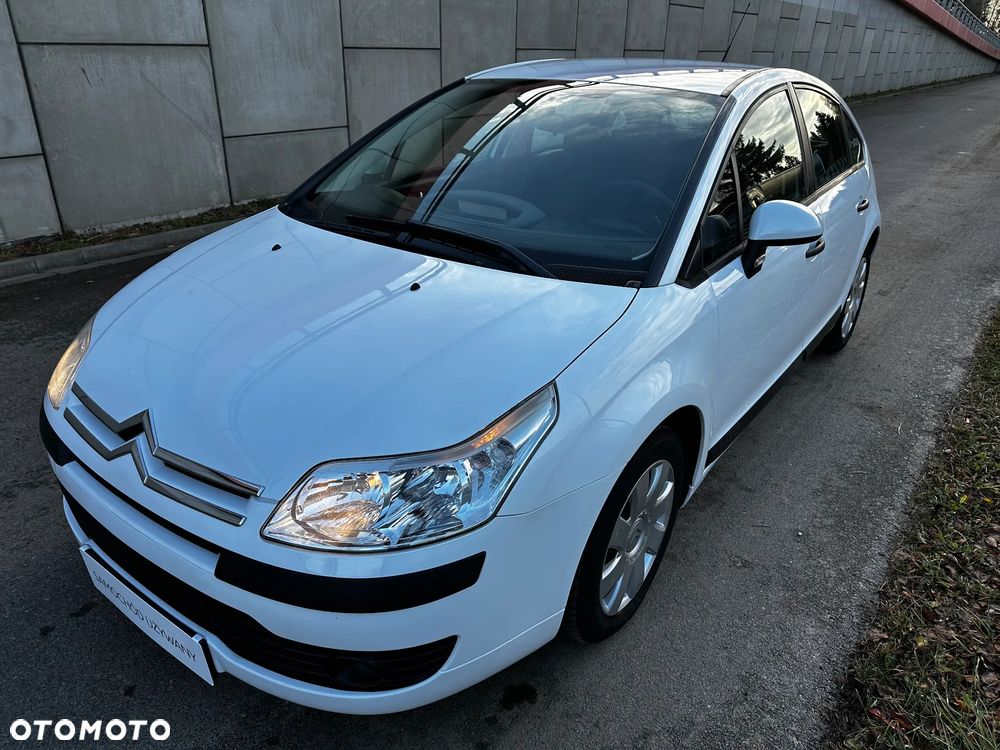 Citroën C4 1.4 16V Style - 8