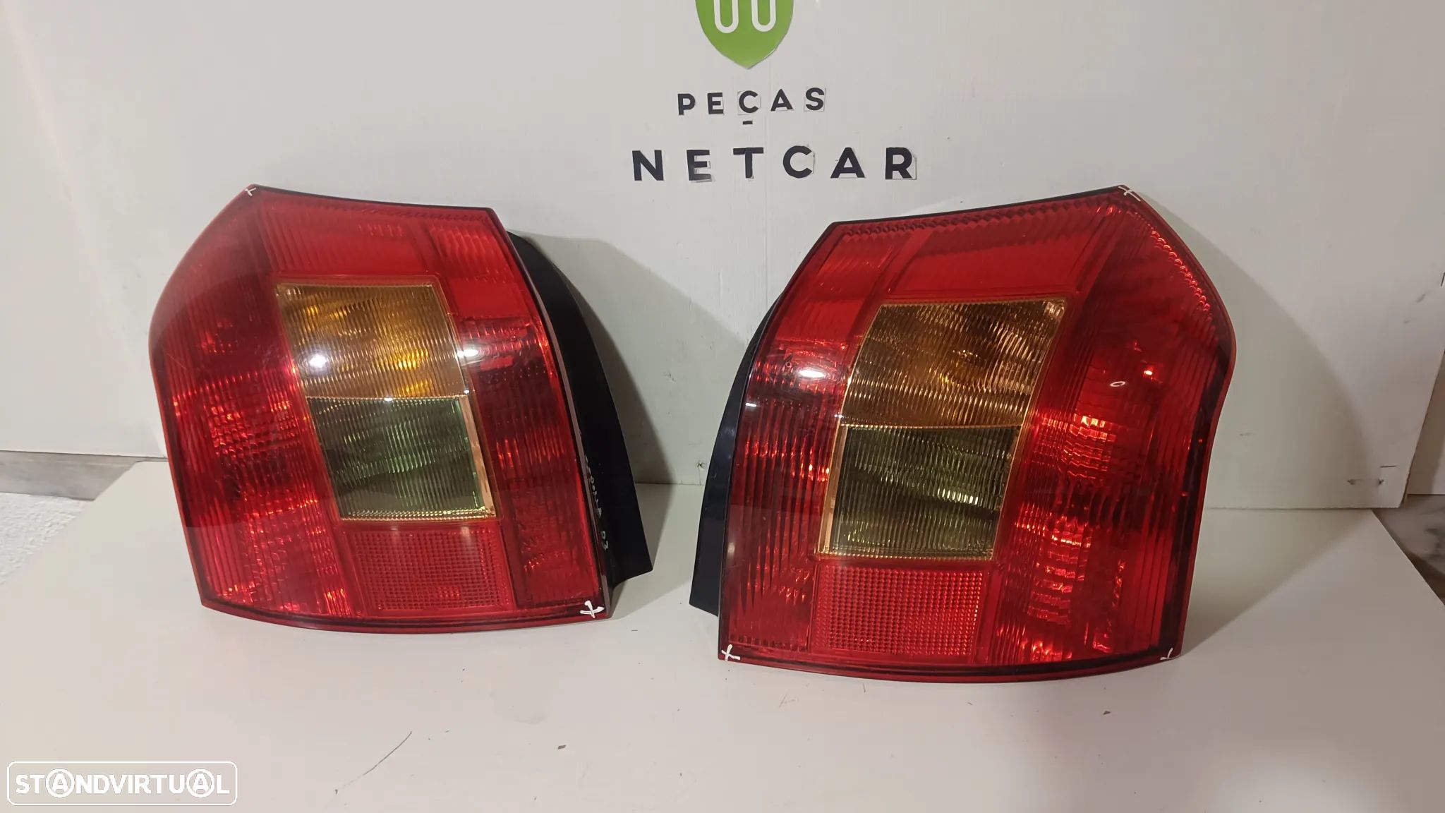 Farolim farol Toyota Corolla 2003 - 1