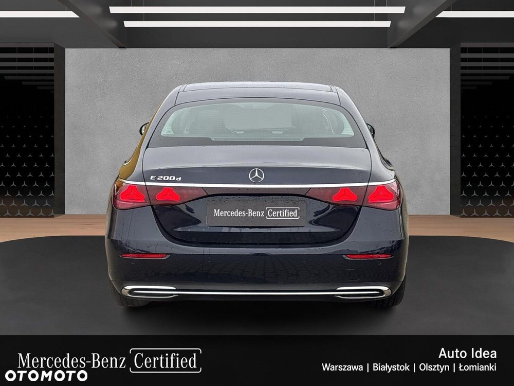 Mercedes-Benz Klasa E - 4