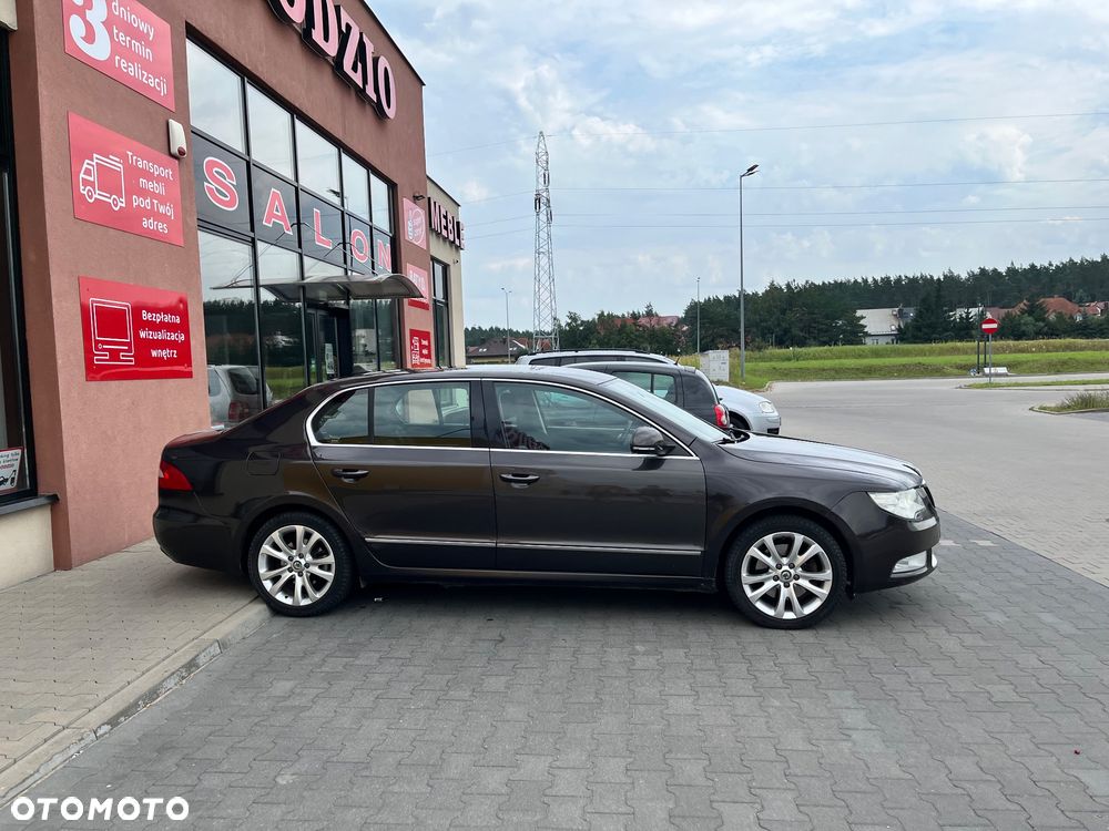 Skoda Superb 2.0 TDI Platinum DSG - 14