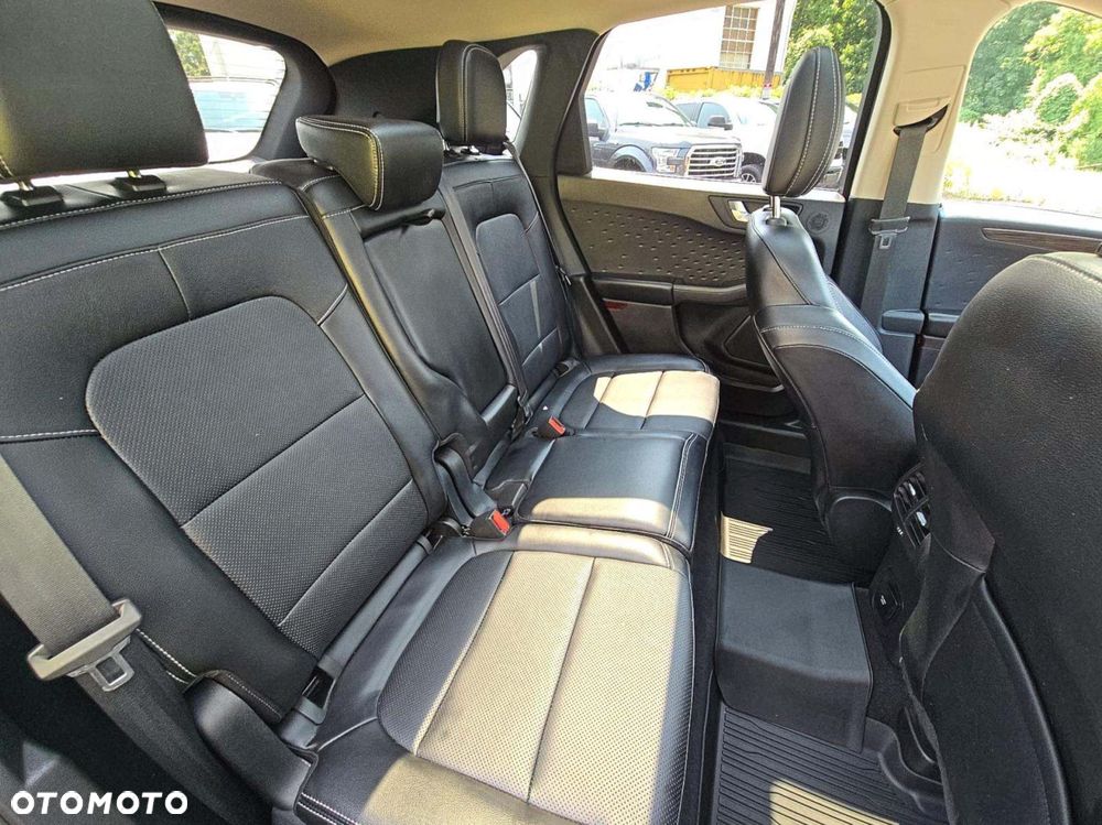 Ford Escape 2.0 EcoBoost AWD Titanium - 13