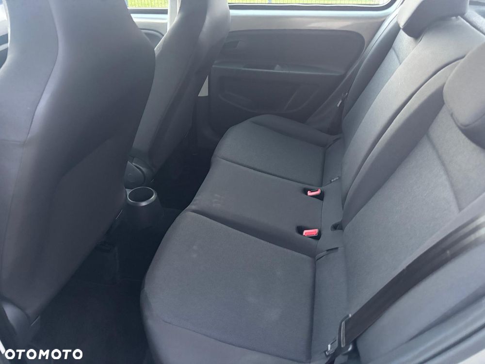 Volkswagen up! 1.0 high - 32