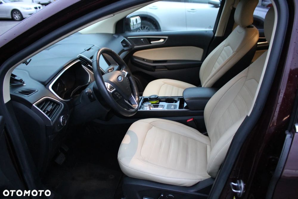 Ford Edge - 15