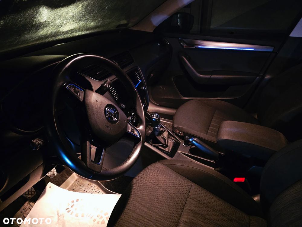 Skoda Octavia 1.5 TSI ACT Style - 7