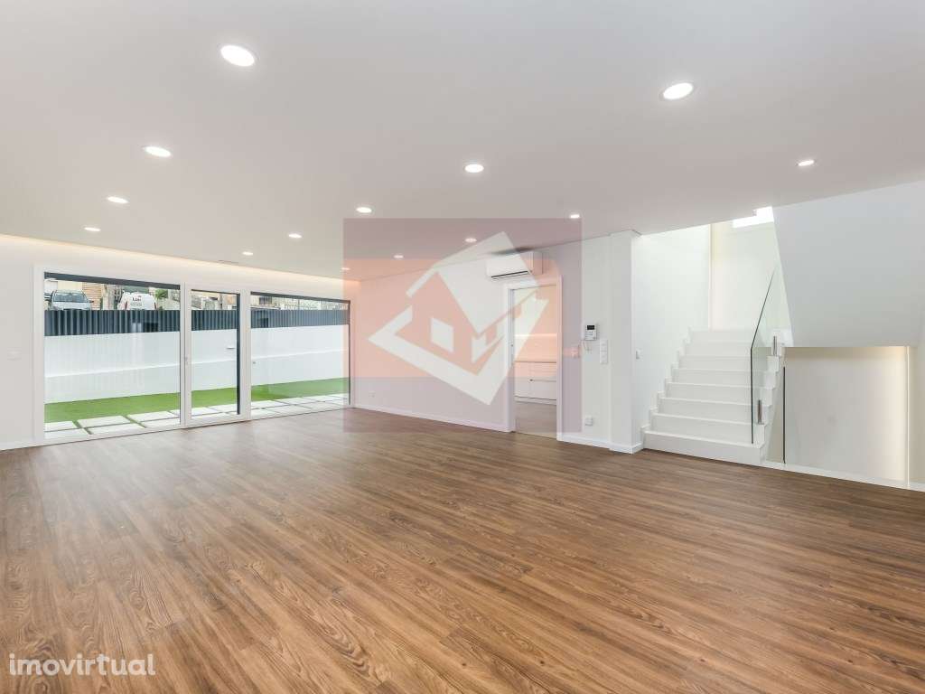 Moradia V5 nova no Bairro do Trigache em Famões - Grande imagem: 2/60