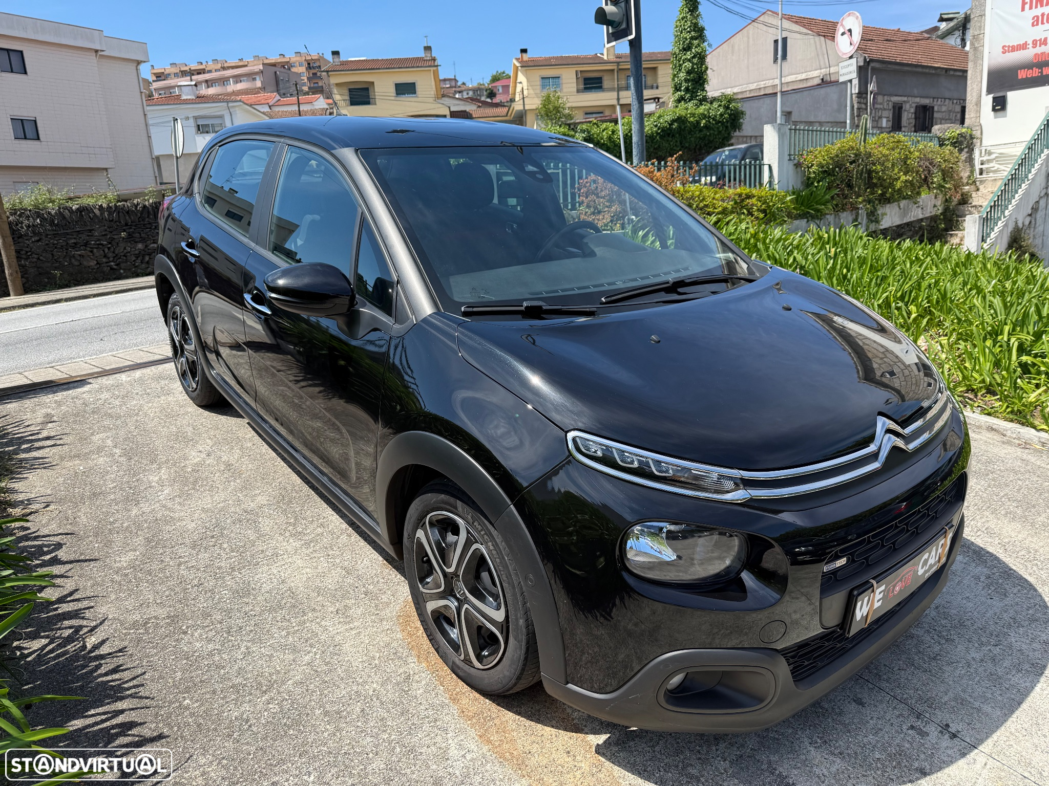 Citroën C3 Pure Tech S&S Exclusive - 2
