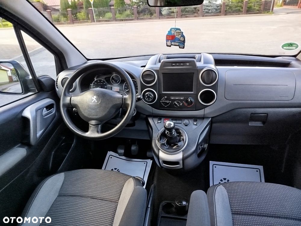Peugeot Partner 1.6 BlueHDi Outdoor S&S - 21
