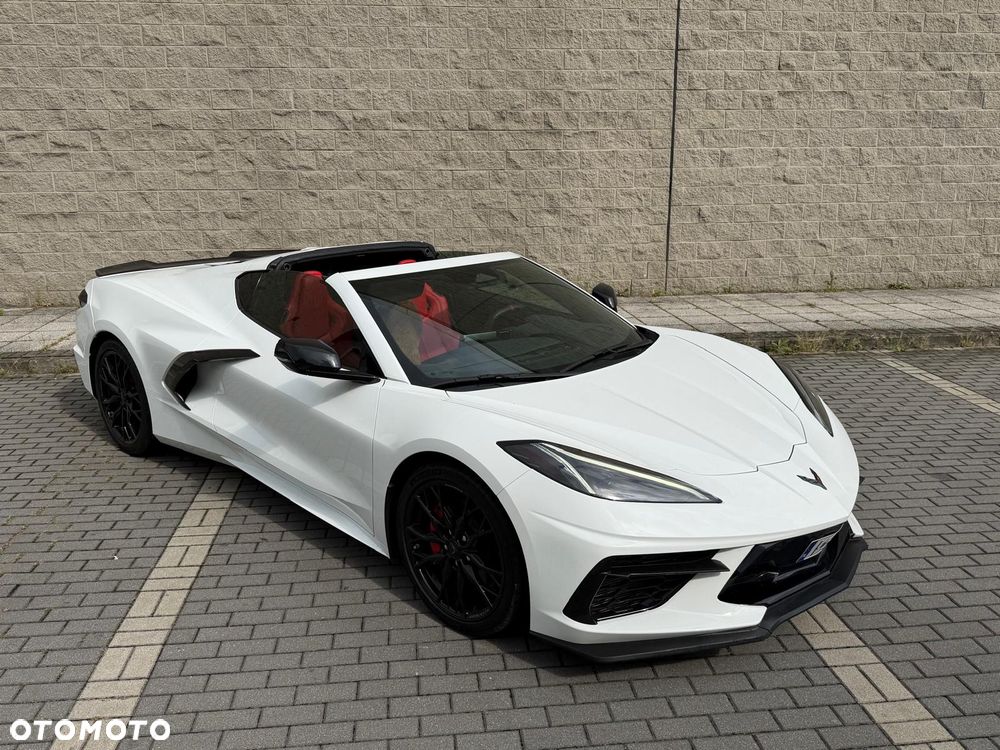 Chevrolet Corvette - 17