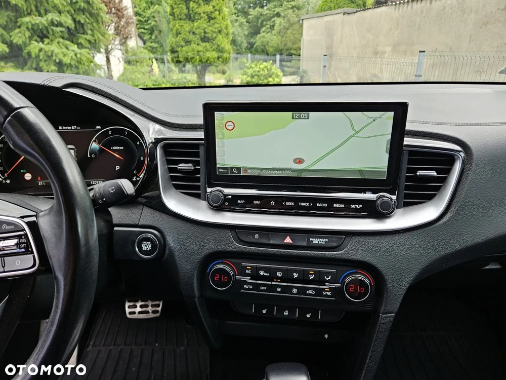 Kia Ceed 1.6 CRDi mHEV Business Line DCT - 8