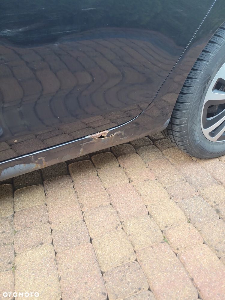 Volkswagen Golf 1.6 TDI BlueMot Comfortline - 17