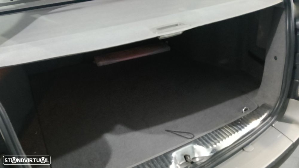 Renault Laguna Break 1.6 Privilège - 23