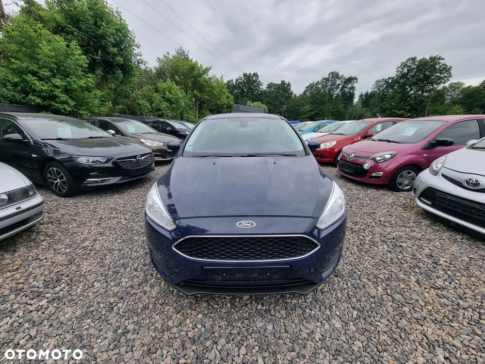 Ford Focus 1.6 TDCi DPF Titanium - 2
