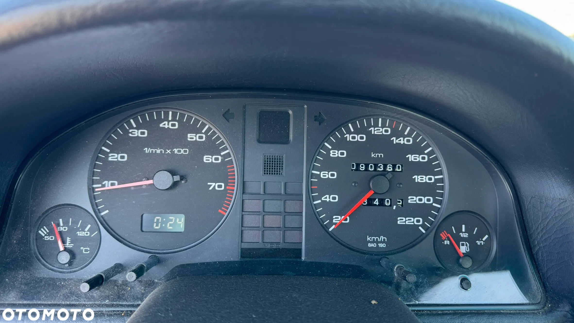 Audi 80 2.0 E - 22