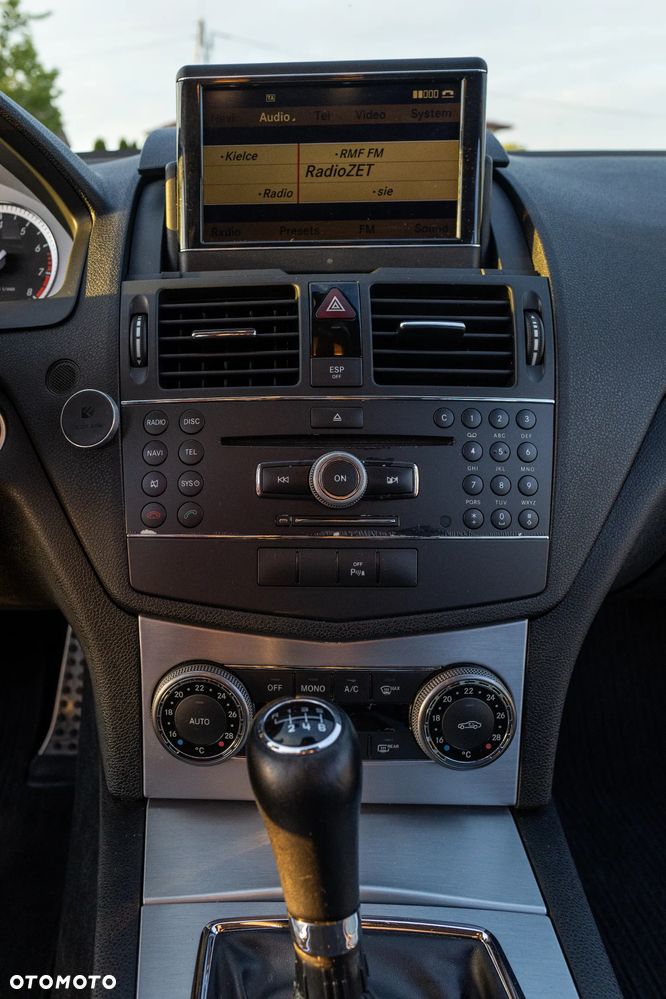 Mercedes-Benz Klasa C 200 Kompressor Avantgarde - 24