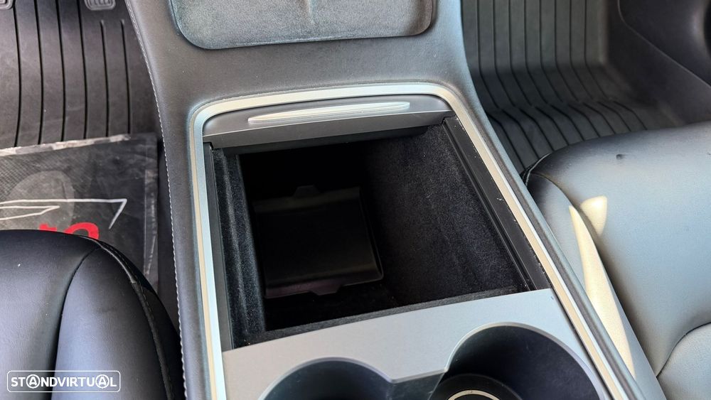 Tesla Model 3 Tração Traseira - 40