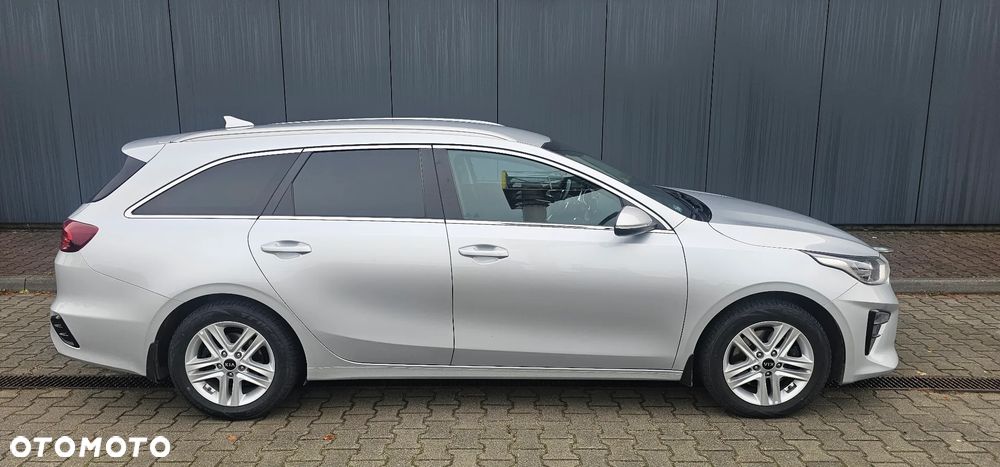 Kia Ceed 1.6 CRDi L Business Line DCT - 3