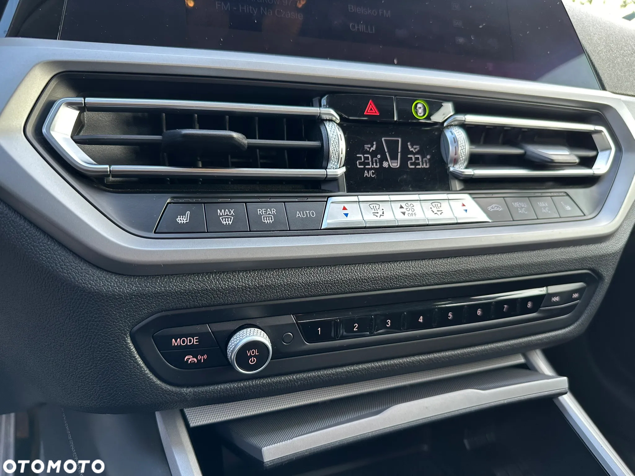 BMW Seria 3 318i Business Edition - 28
