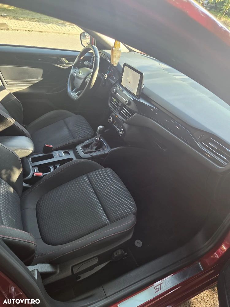 Ford Focus 1.0 EcoBoost MHEV ST-Line - 7