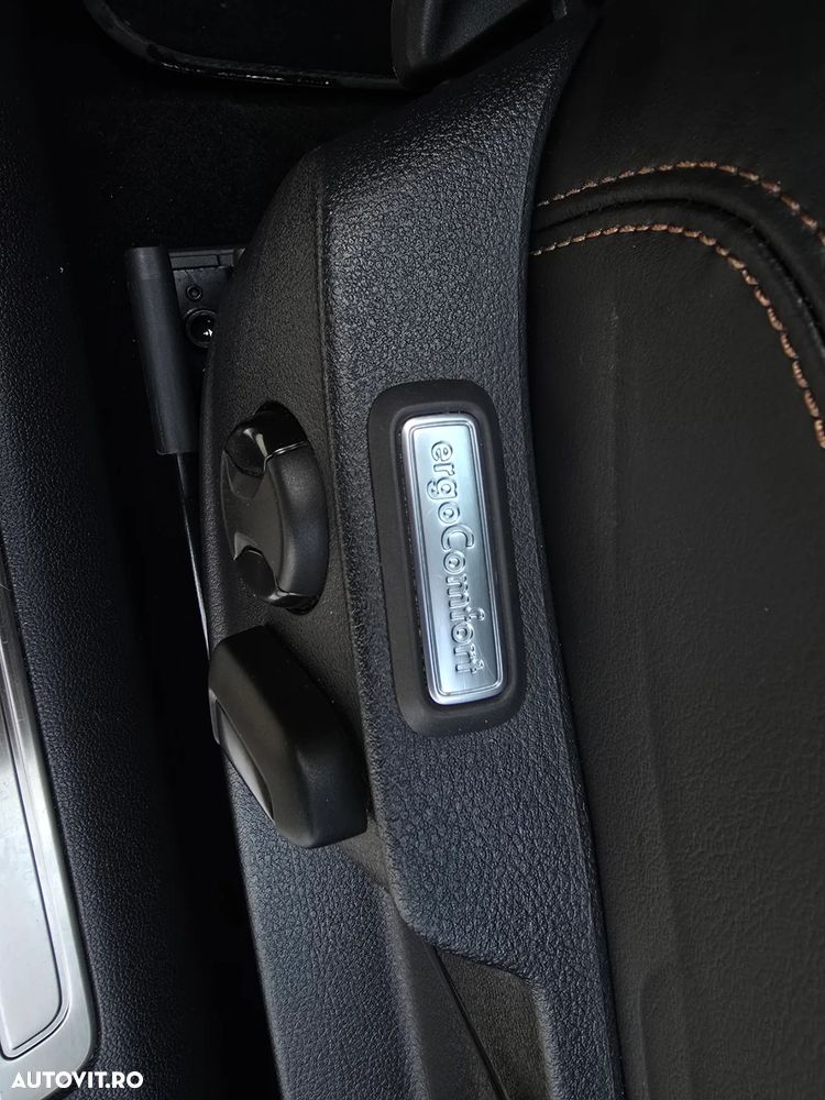 Volkswagen Passat - 15