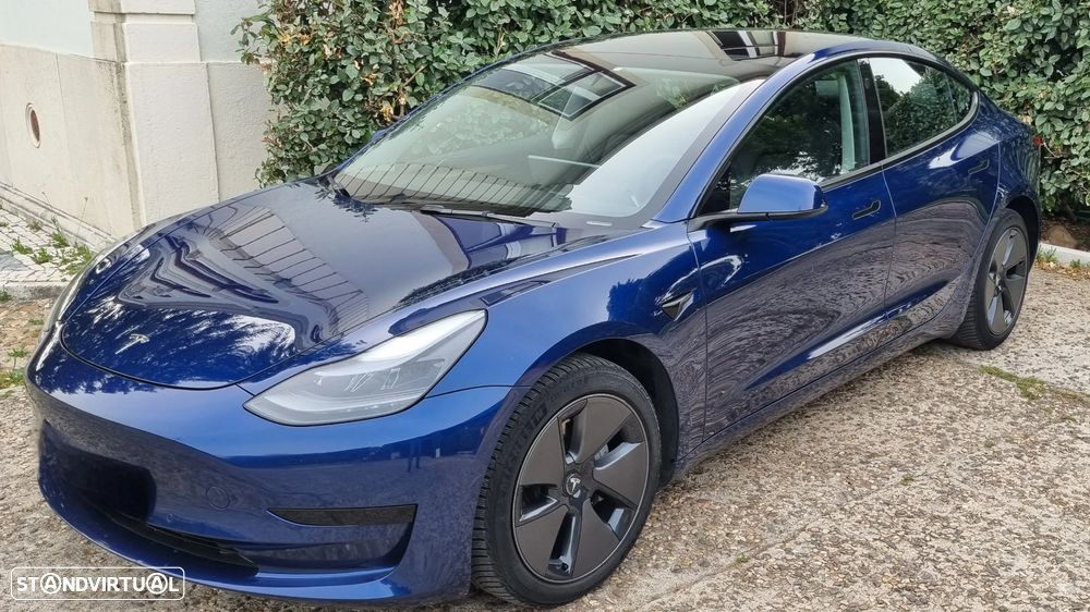 Tesla Model 3 Standard Range Plus RWD - 2