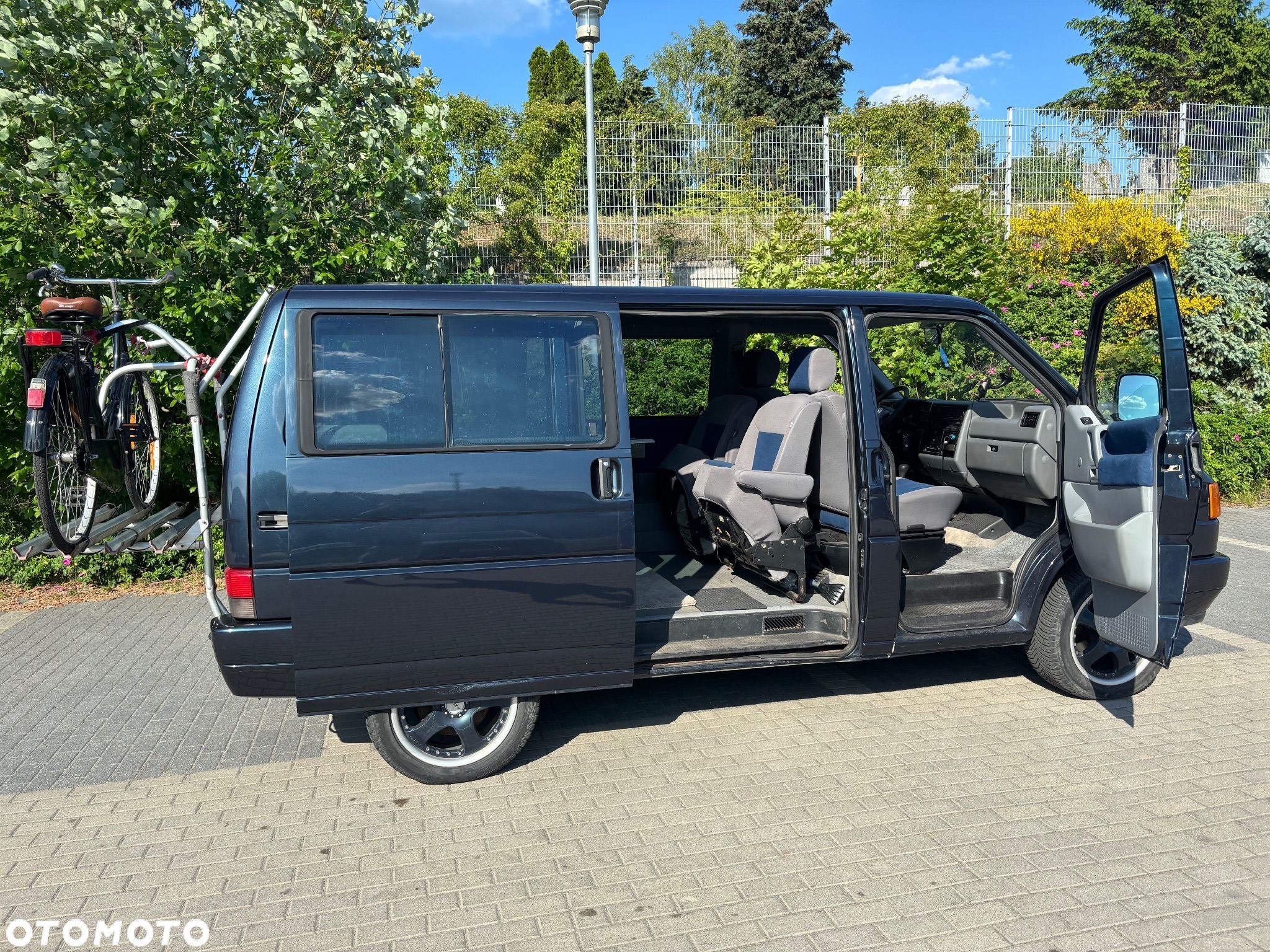 Volkswagen Multivan TD 70BMH2 - 1