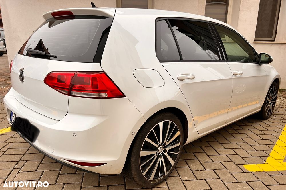 Volkswagen Golf 2.0 BlueTDI DSG Highline - 4