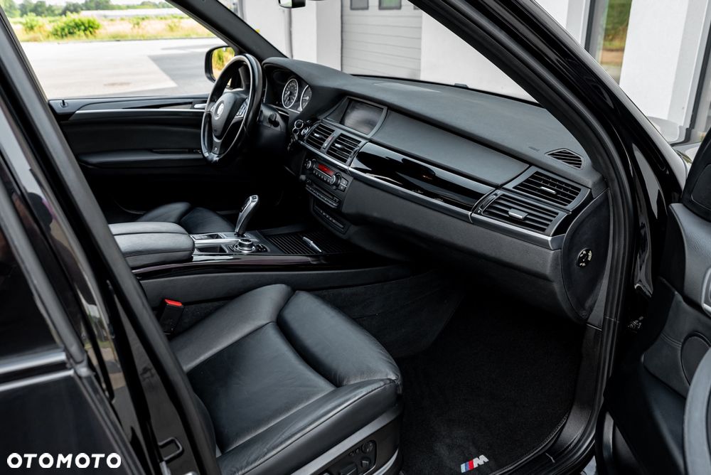 BMW X5 xDrive40d - 24