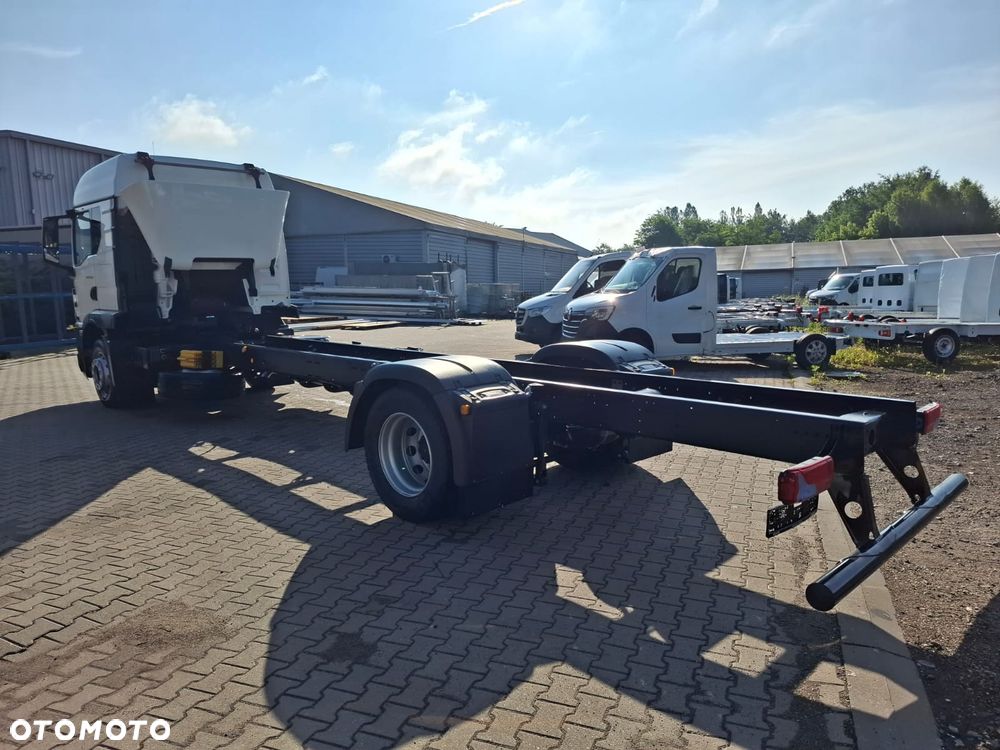 MAN MAN TGM 18.250 4x2 BL CH - 3