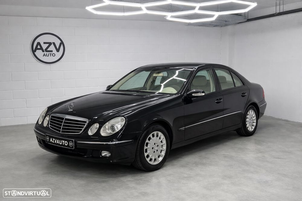 Mercedes-Benz E 220 - 1