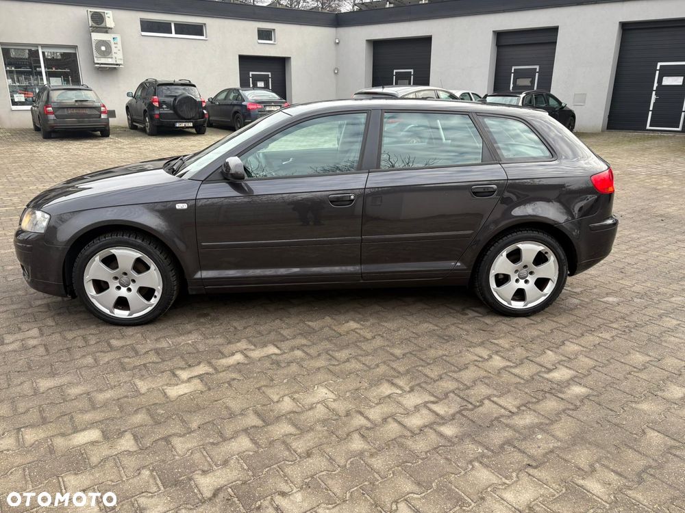 Audi A3 Sportback 1.6 Attraction - 5