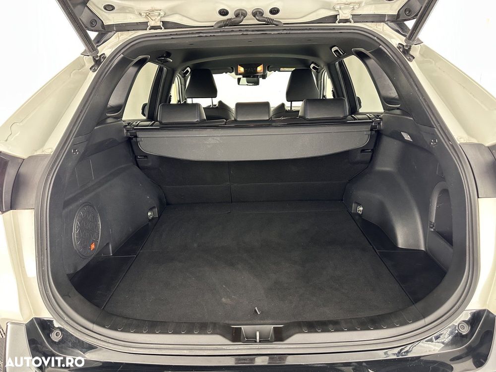 Toyota RAV4 2.5 Hybrid VVT-iE 4x4 Luxury Premium - 13