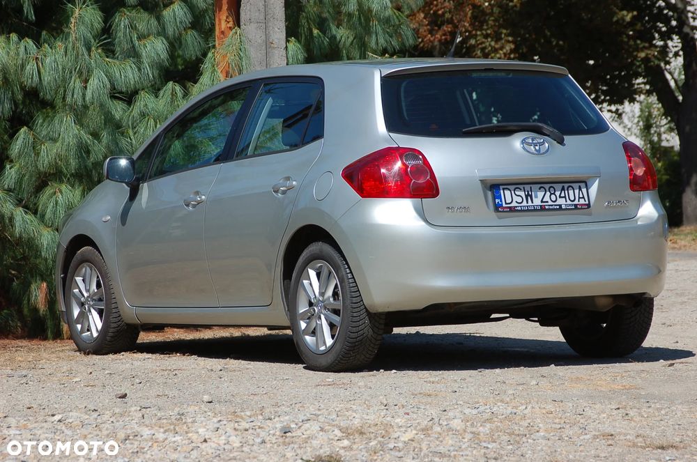 Toyota Auris 1.33 VVT-i Premium - 18