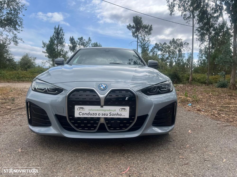 BMW i4 eDrive40 Edição Desportiva M - 46