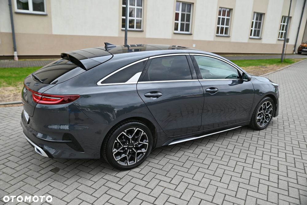 Kia ProCeed 1.5 T-GDI DCT7 OPF GT LINE - 14