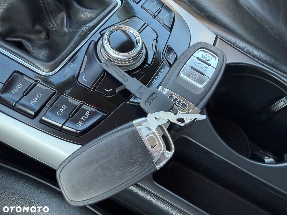 Audi A4 Limousine 2.0 TDI ultra - 32