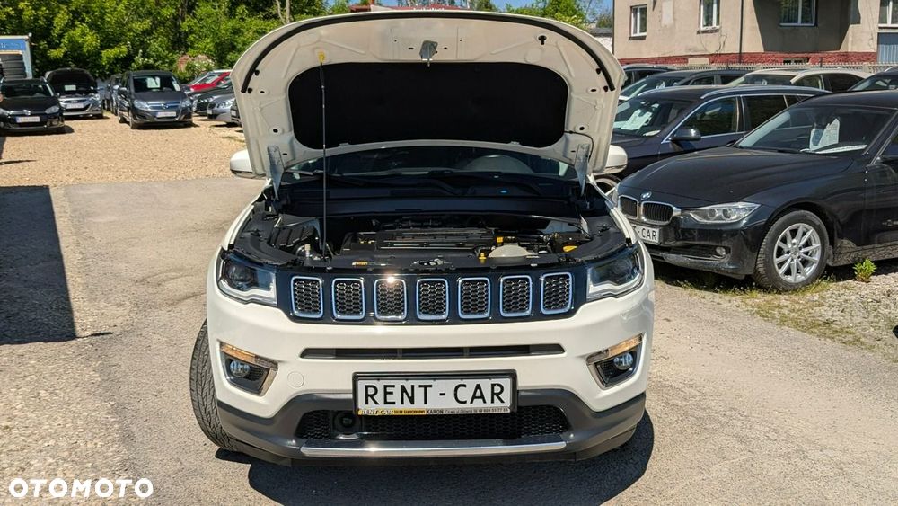 Jeep Compass - 38