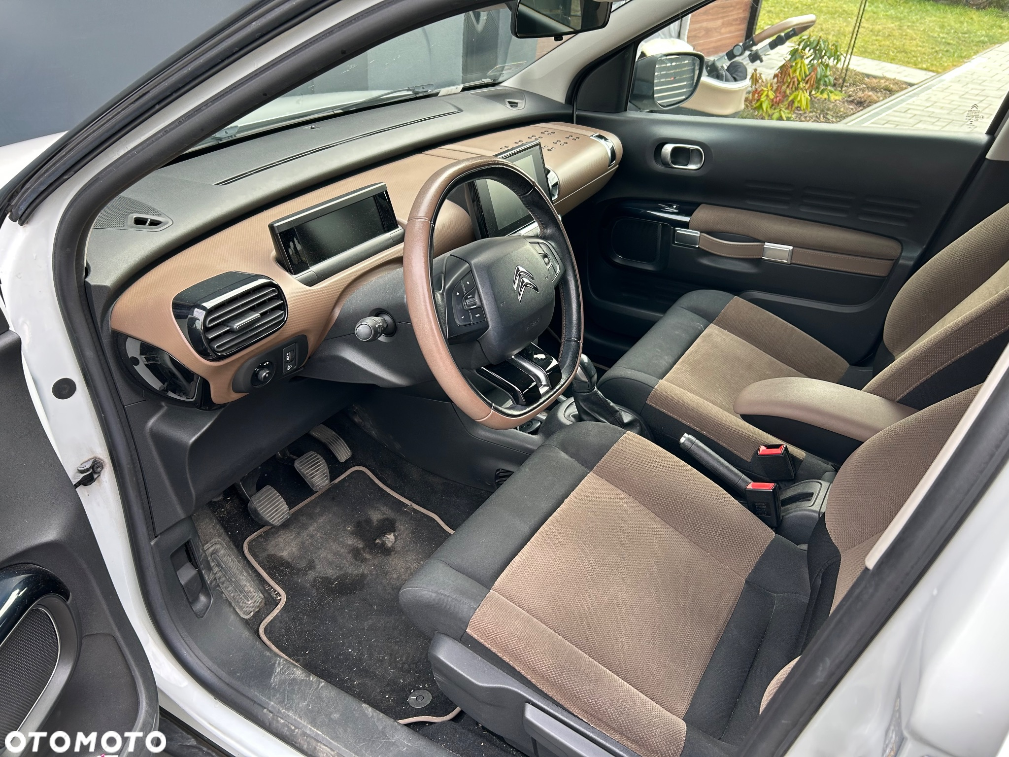 Citroën C4 Cactus 1.2 PureTech Shine - 8