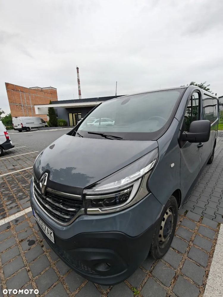 Renault Trafic - 1