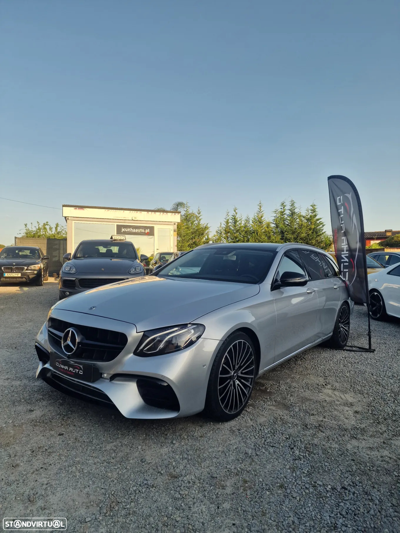 Mercedes-Benz E 220 d T 9G-TRONIC Exclusive - 3