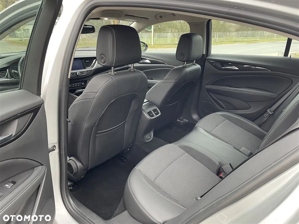 Opel Insignia 1.5 CDTI Business Elegance S&S - 22