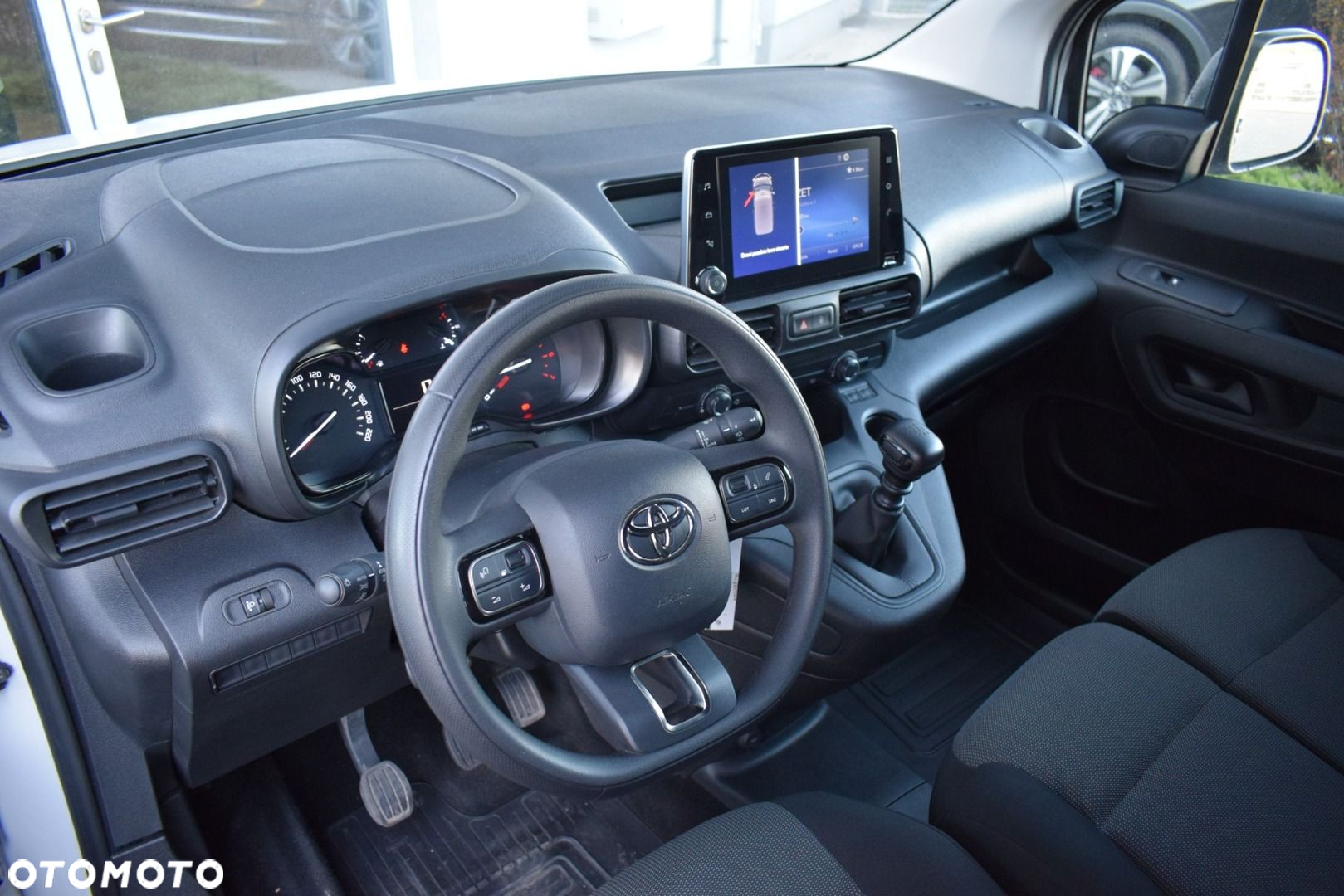 Toyota PROACE CITY - 11