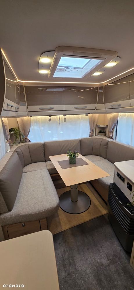 Dethleffs Nomad - 12