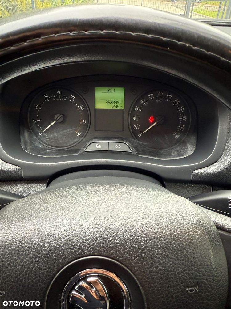 Skoda Fabia 1.4 16V Classic - 10
