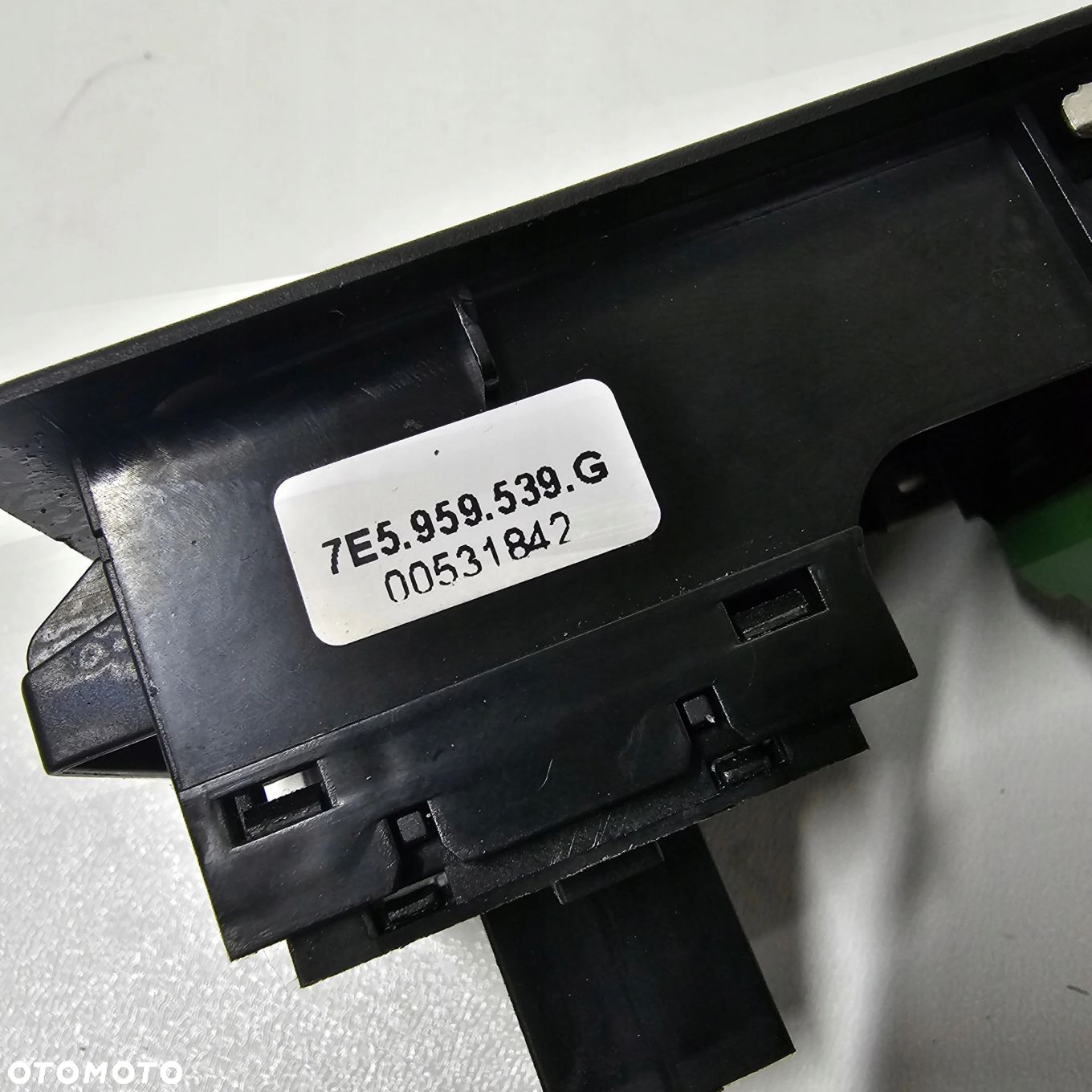 VW T6 MULTIVAN panel przełącznik szyb regulacji lusterek LEWY 7E5959539G - 2
